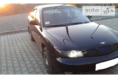 Седан Daewoo Nubira 1998 в Дніпрі