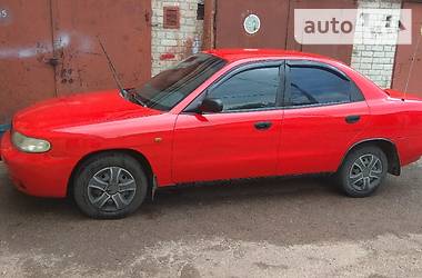 Седан Daewoo Nubira 1998 в Чернигове