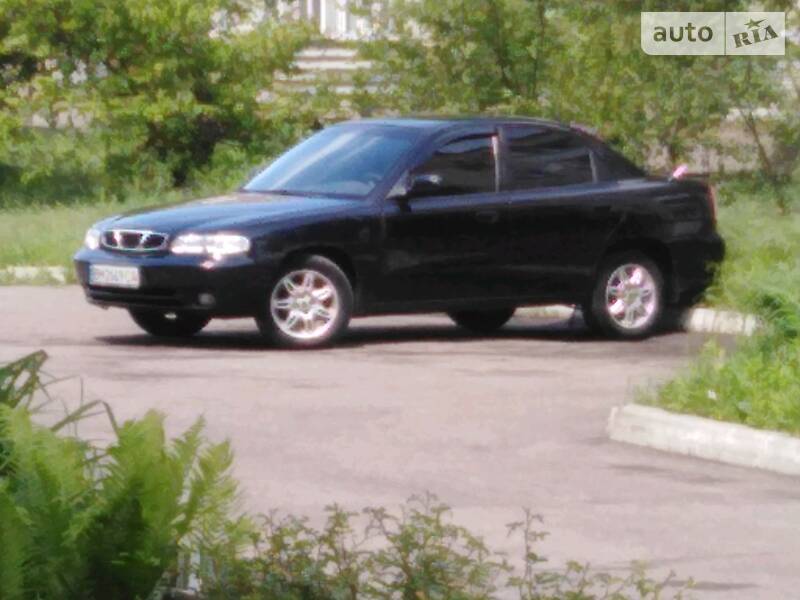 Седан Daewoo Nubira 1998 в Конотопі
