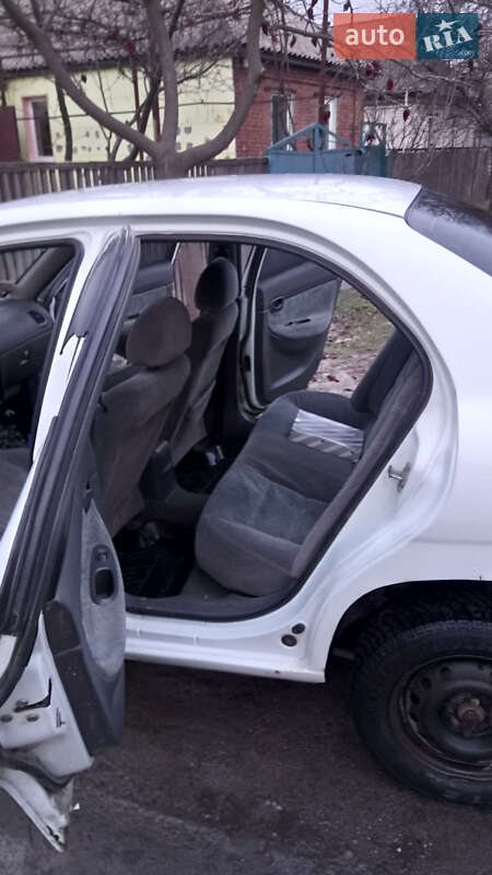 Седан Daewoo Nubira 1998 в Кременчуге