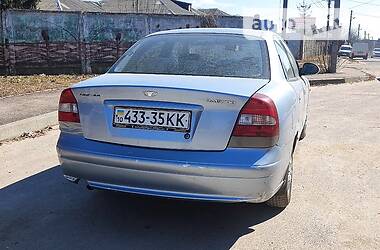 Седан Daewoo Nubira 2004 в Бердичеве