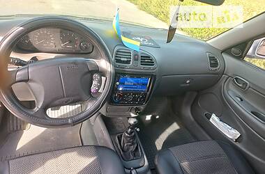 Седан Daewoo Nubira 1998 в 