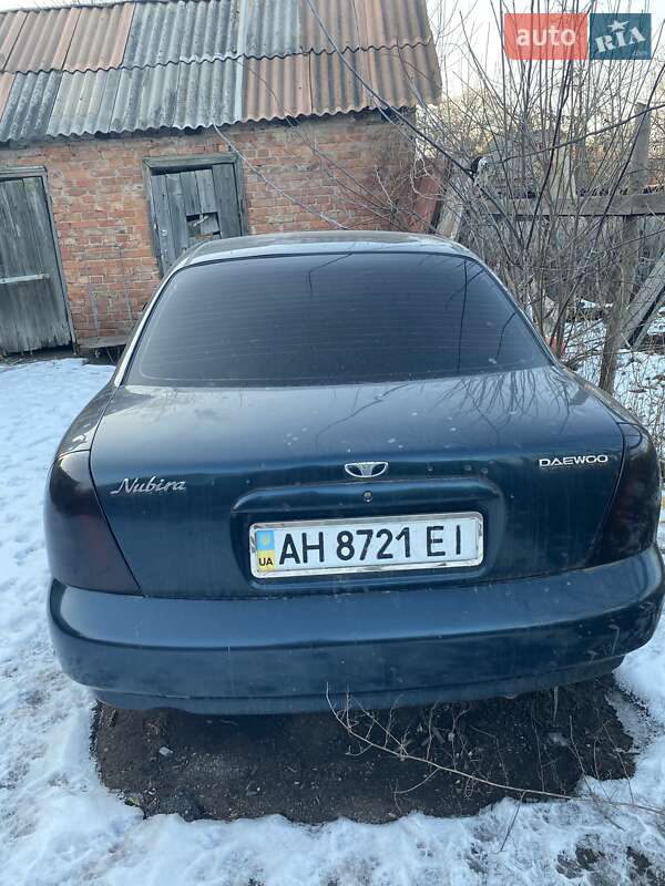 Седан Daewoo Nubira 1998 в Константиновке