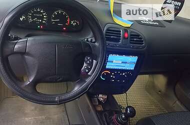 Седан Daewoo Nubira 1998 в 