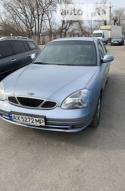 Седан Daewoo Nubira 2003 в 