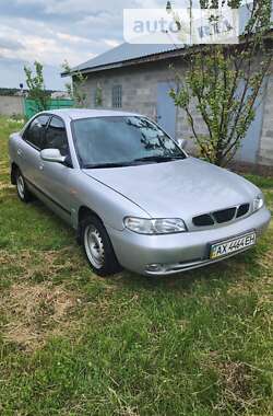 Седан Daewoo Nubira 1998 в Харкові