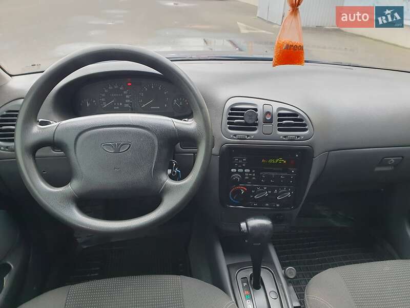 Универсал Daewoo Nubira 1999 в Одессе