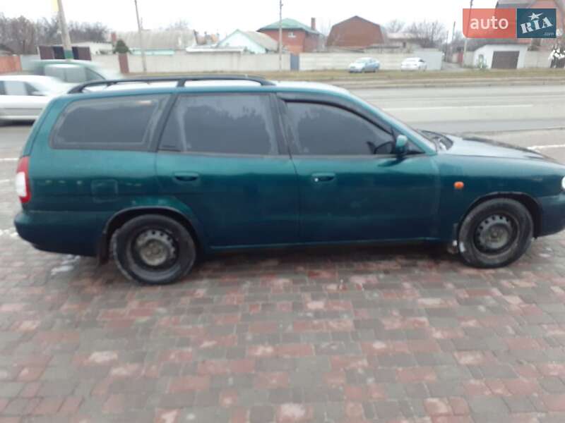 Універсал Daewoo Nubira 1997 в Харкові