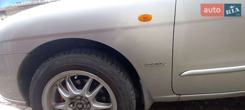Седан Daewoo Nubira 2003 в Херсоне