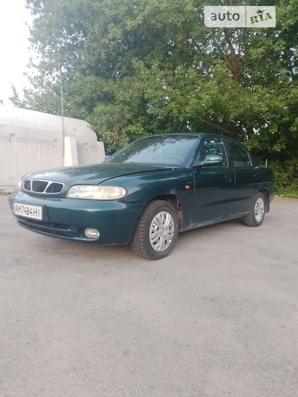 Седан Daewoo Nubira 2000 в Житомире