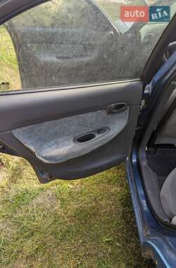 Седан Daewoo Nubira 2000 в 