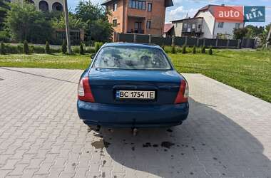 Седан Daewoo Nubira 2000 в 