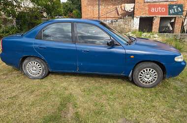 Седан Daewoo Nubira 2000 в 
