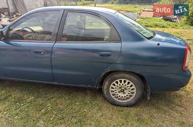 Седан Daewoo Nubira 2000 в 