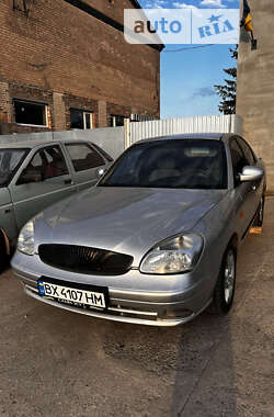 Седан Daewoo Nubira 2003 в Красилове