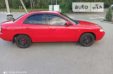 Седан Daewoo Nubira 1998 в Полтаве