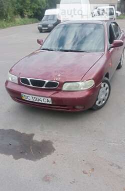 Седан Daewoo Nubira 1998 в Львові