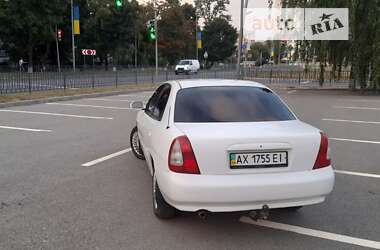 Седан Daewoo Nubira 1998 в 