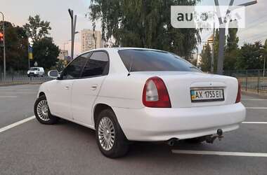 Седан Daewoo Nubira 1998 в Харкові