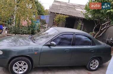 Седан Daewoo Nubira 1998 в 