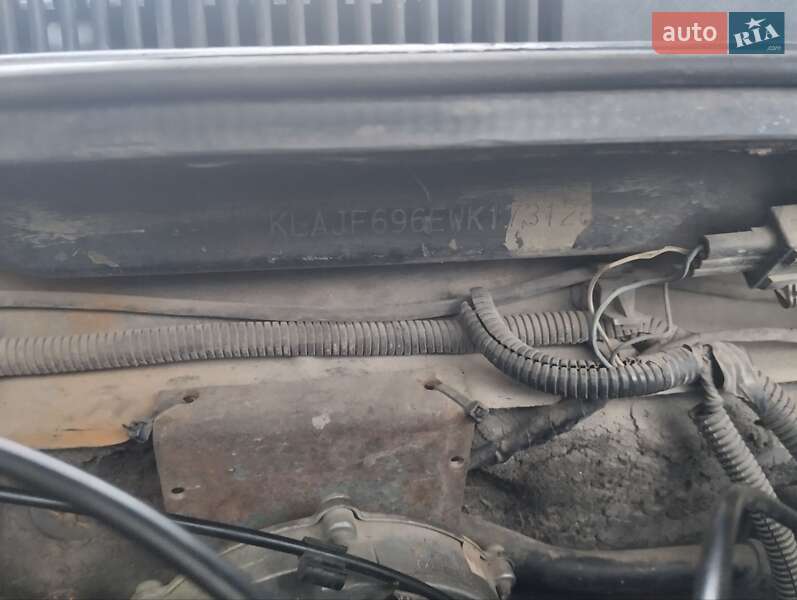Седан Daewoo Nubira 1998 в Каменец-Подольском