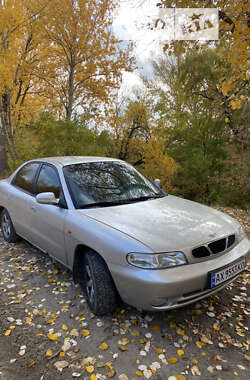 Седан Daewoo Nubira 1998 в Харькове