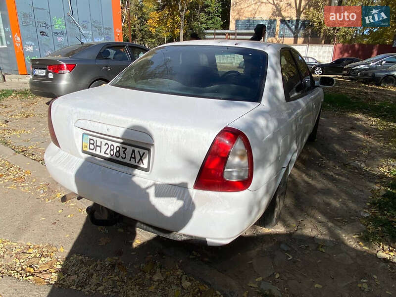Седан Daewoo Nubira 1998 в Одесі