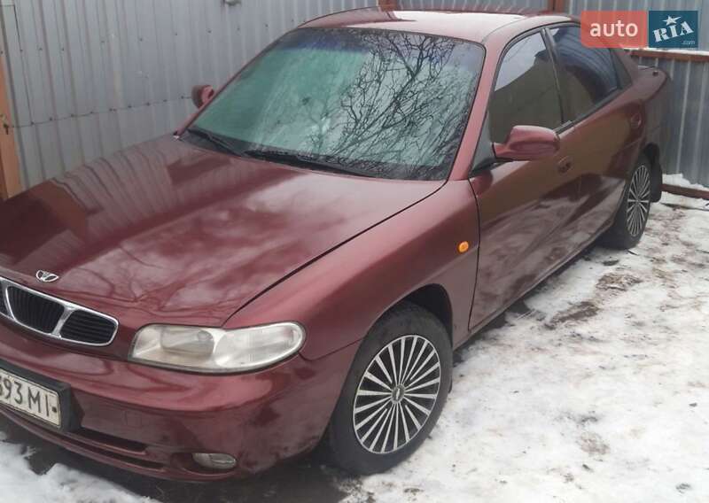 Седан Daewoo Nubira 1998 в Харкові