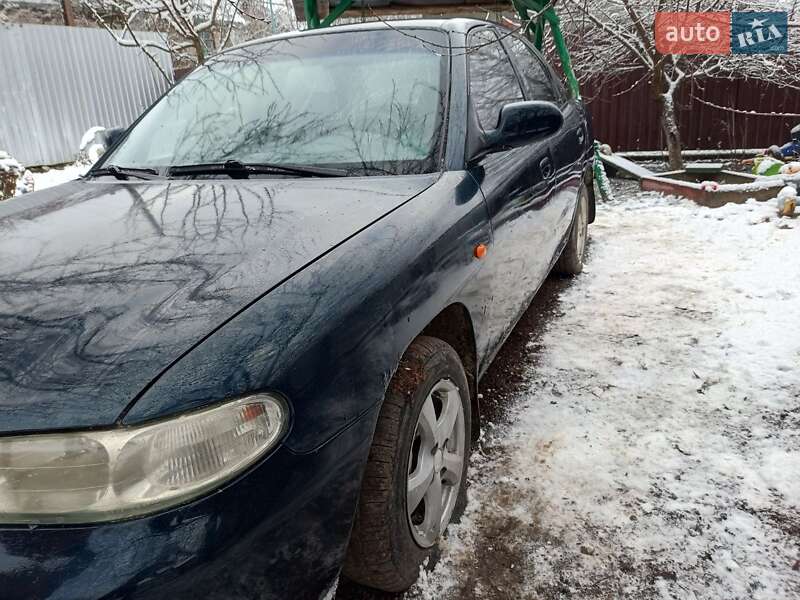 Седан Daewoo Nubira 1998 в Изяславе