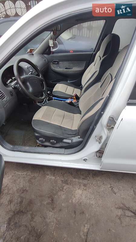 Седан Daewoo Nubira 2000 в Кременчуге