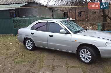 Седан Daewoo Nubira 1999 в Ананьеве