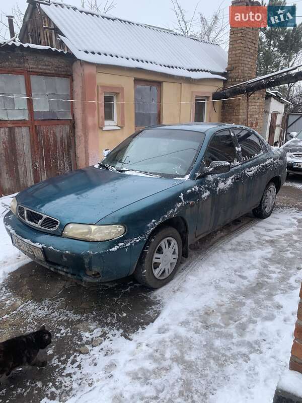 Седан Daewoo Nubira 1998 в Кривому Розі