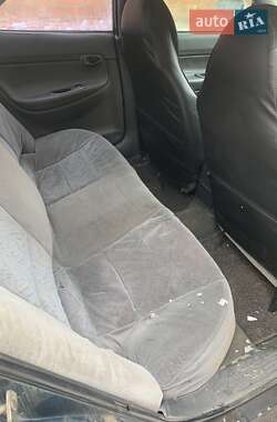 Седан Daewoo Nubira 1998 в 