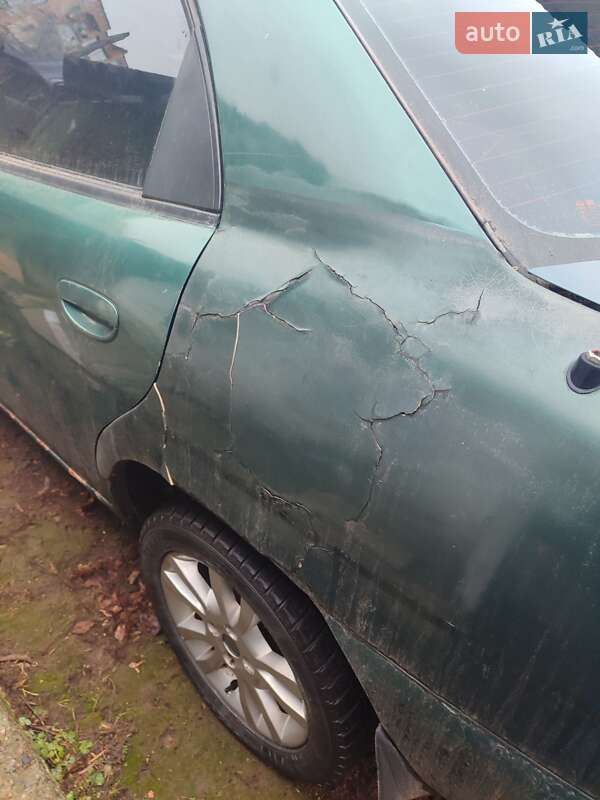 Седан Daewoo Nubira 1998 в Полтаве