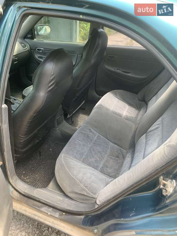 Седан Daewoo Nubira 1998 в Кривому Розі