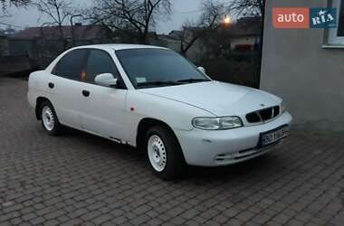Седан Daewoo Nubira 1998 в Тернополе