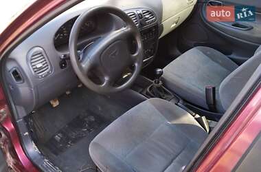 Седан Daewoo Nubira 1998 в 