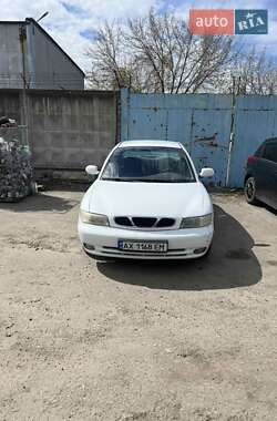 Седан Daewoo Nubira 1998 в 