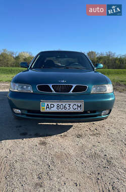 Седан Daewoo Nubira 1998 в 