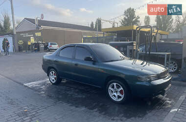 Седан Daewoo Nubira 1998 в 