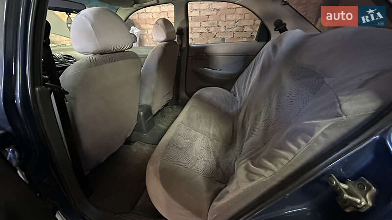 Седан Daewoo Nubira 1998 в Черкассах