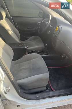 Седан Daewoo Nubira 1998 в 