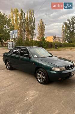 Седан Daewoo Nubira 1998 в Нікополі