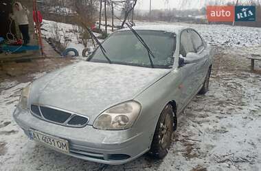 Седан Daewoo Nubira 2003 в Луцке