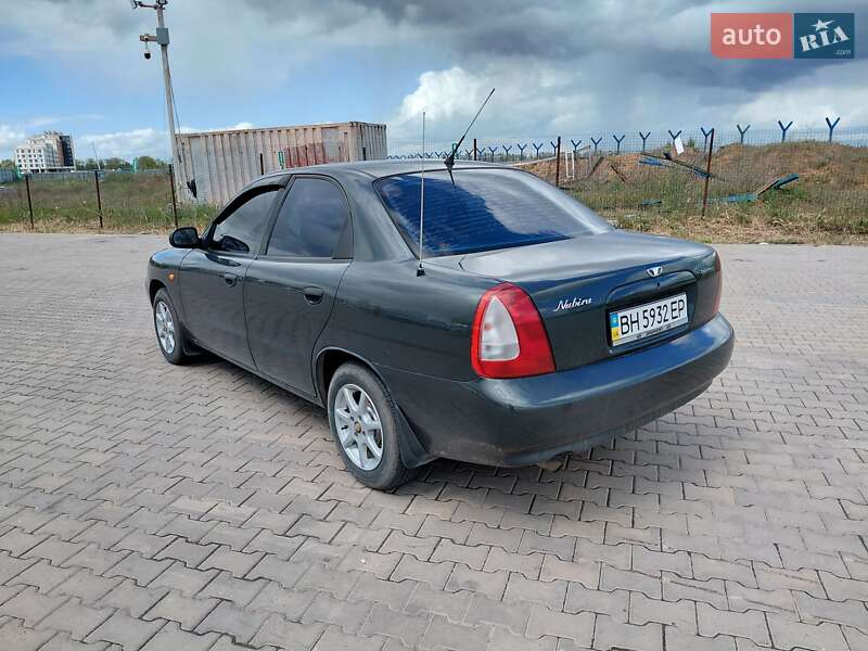 Седан Daewoo Nubira 1998 в Одессе