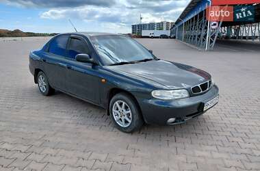 Седан Daewoo Nubira 1998 в 