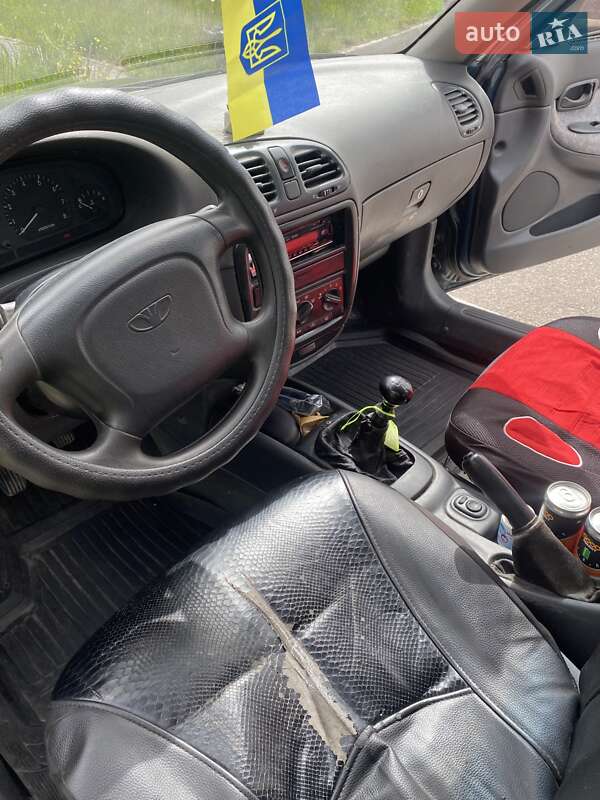 Daewoo Nubira 1998