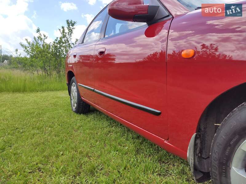 Седан Daewoo Nubira 2003 в Дніпрі