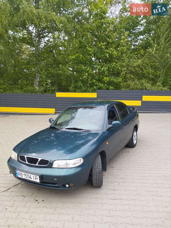 Седан Daewoo Nubira 1998 в 