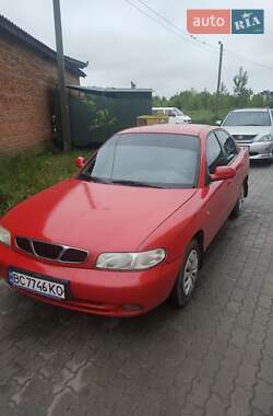Седан Daewoo Nubira 1998 в Львові